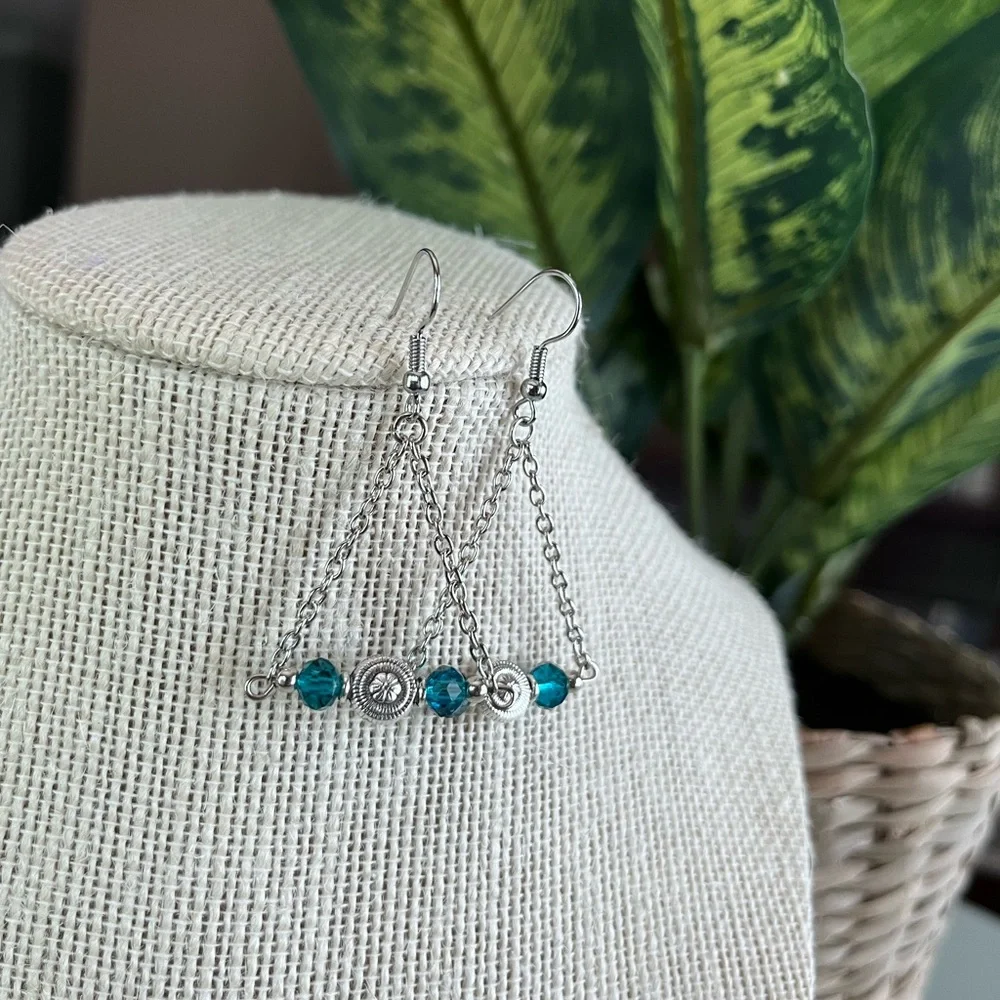💙Handmade Earrings 💙 - Picture 9 of 9